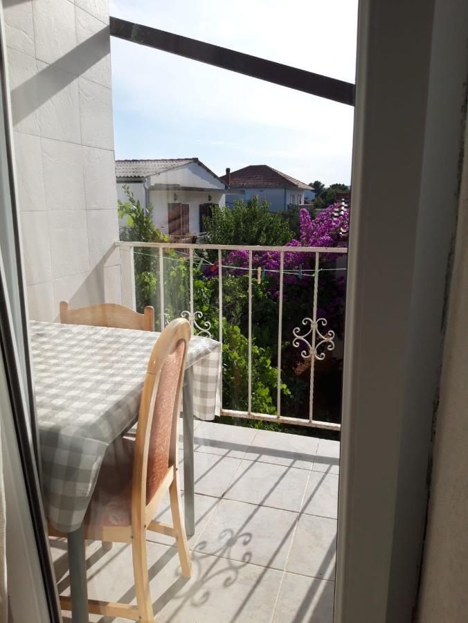 Villa Mateja Donji Okrug  ภายนอก รูปภาพ